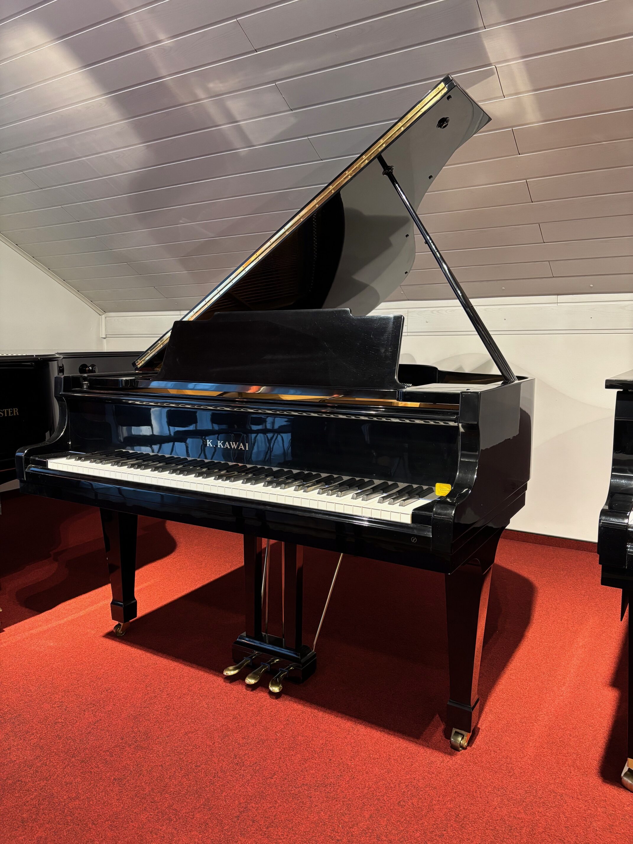 Kawai Flügel<br/>Modell KG2C | 178 cm<br/>schwarz poliert <br/>Gebraucht<br/>€ 8 900,-<br/>Standort: St. Sebastian
