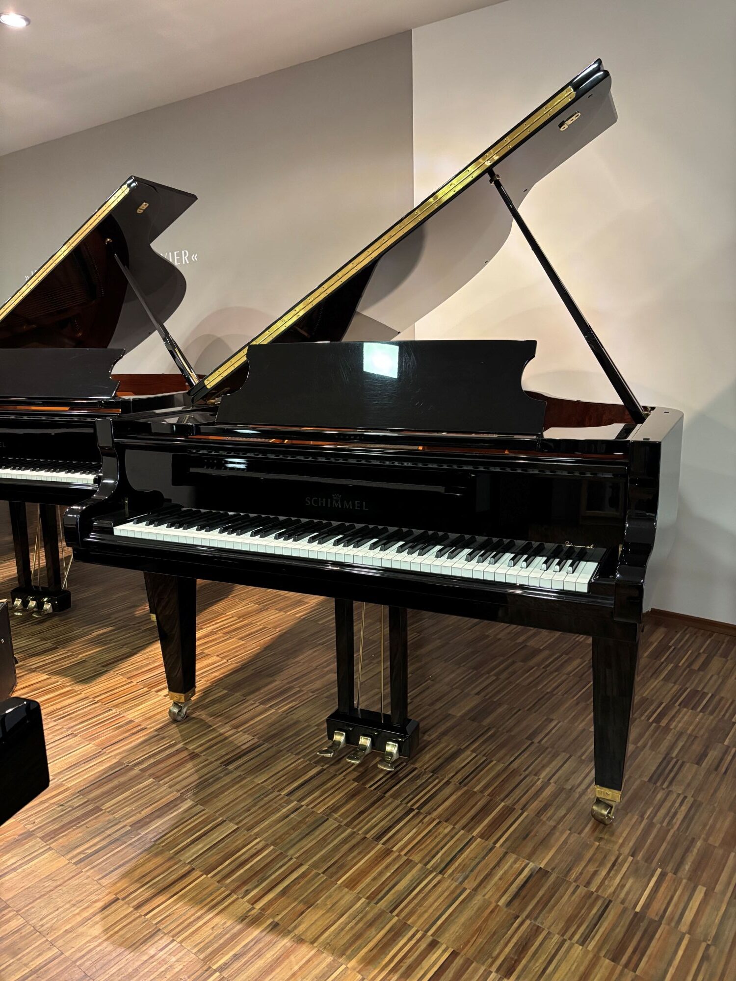 Schimmel-Flügel<br/>Modell C 169 GP | 169cm<br/>Gebraucht<br/>€ 24 500,-<br/>Standort: Wiesbaden
